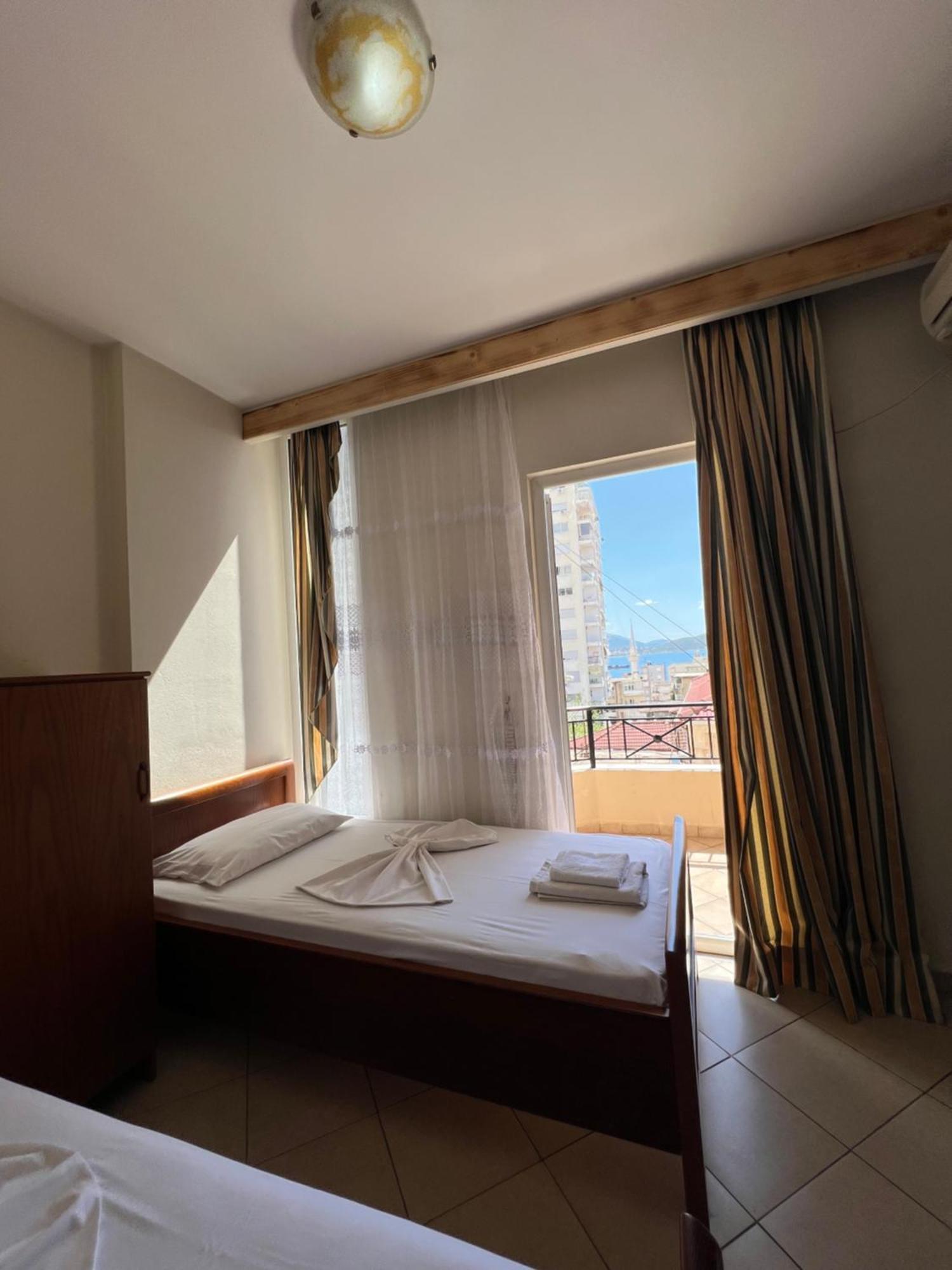 Hotel Veli Sarandë Exterior foto
